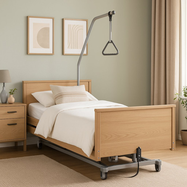 Letto elettrico elevabile completo in legno per disabili e anziani da degenza tre snodi doghe in legno o ferro