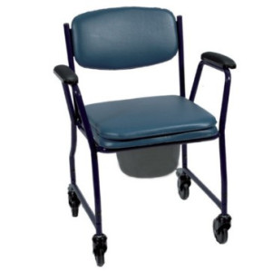 Sedia comoda con ruote...