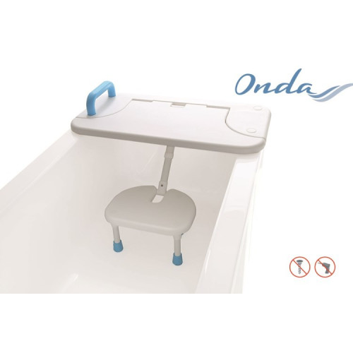 Sedile per vasca da bagno dotato di fermi antiscivolo per proteggere la vasca da bagno. SES